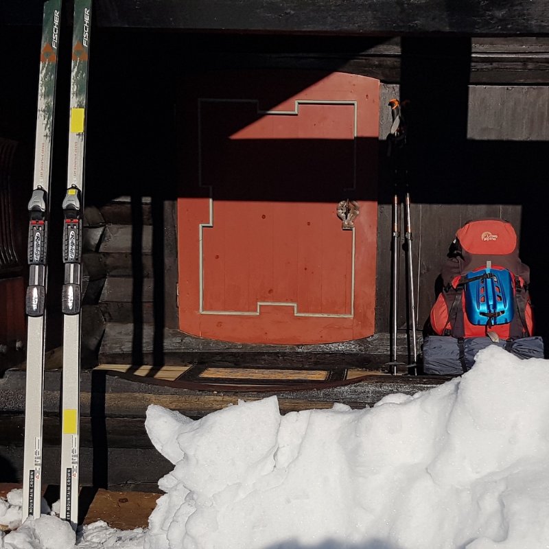 Sota Cabin copy.jpg