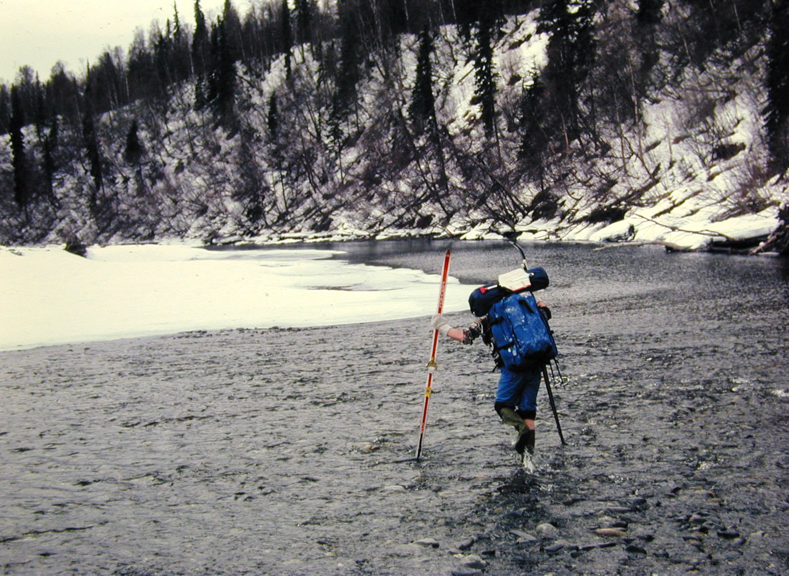 Tom crossing Chulitna.jpg