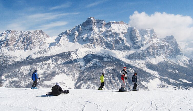 B-3363-Skigebiet-Alta-Badia-new.jpg