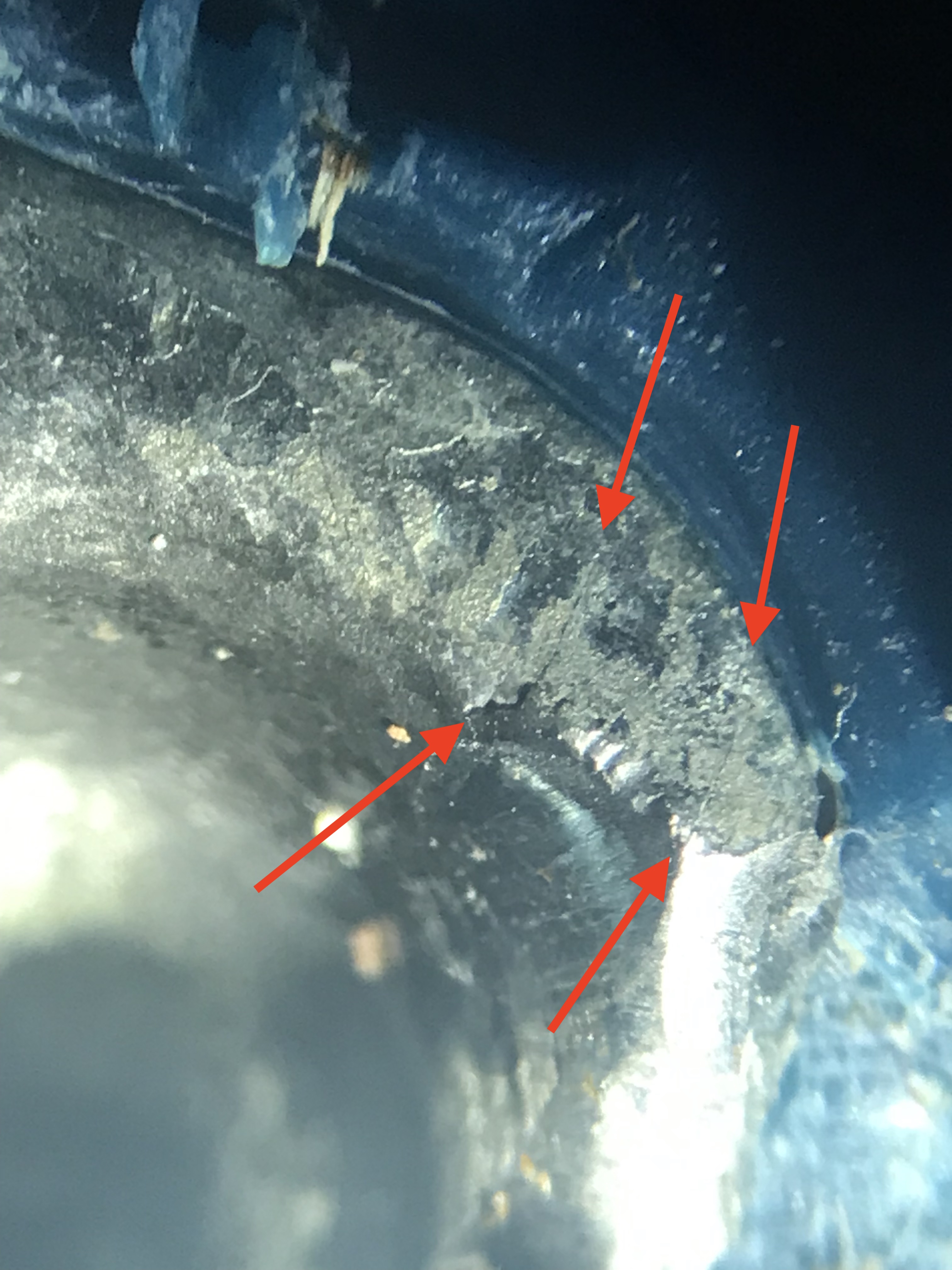 Scarpa insert cracks zoom rear cracks.jpg